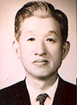제 5 대 총장 사진