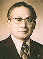 제 14 대 총장 사진