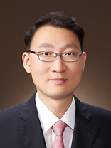 제61대 지청장 사진