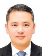 제 18대 지청장 사진
