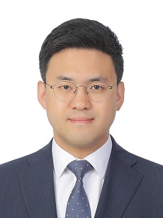 제66대 지청장 사진